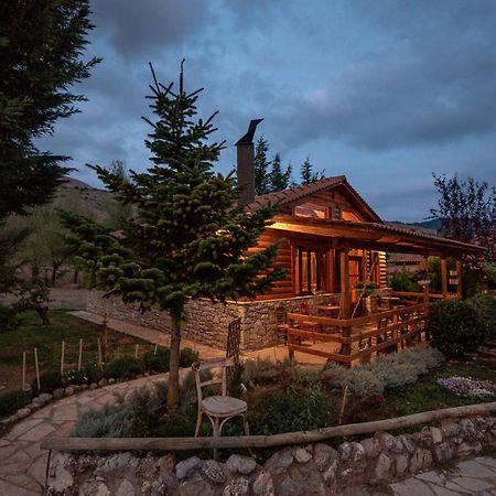 Orias Guesthouse & Farm Калаврита Экстерьер фото