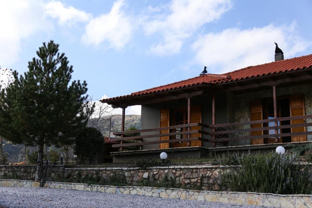 Orias Guesthouse & Farm Калаврита Экстерьер фото