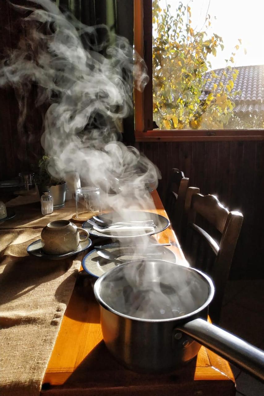 Orias Guesthouse & Farm Калаврита Экстерьер фото