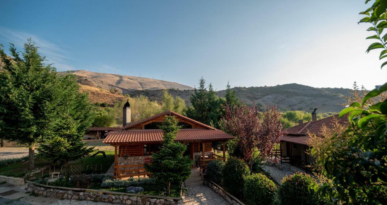 Orias Guesthouse & Farm Калаврита Экстерьер фото